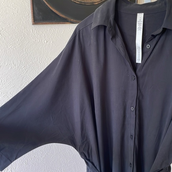 Lululemon perfectly poised cupro blend oversized shirt dress - Picture 4 of 12
